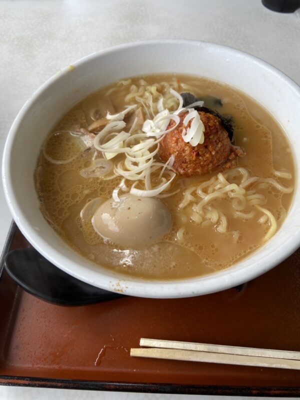 辛みそ豚骨ラーメン