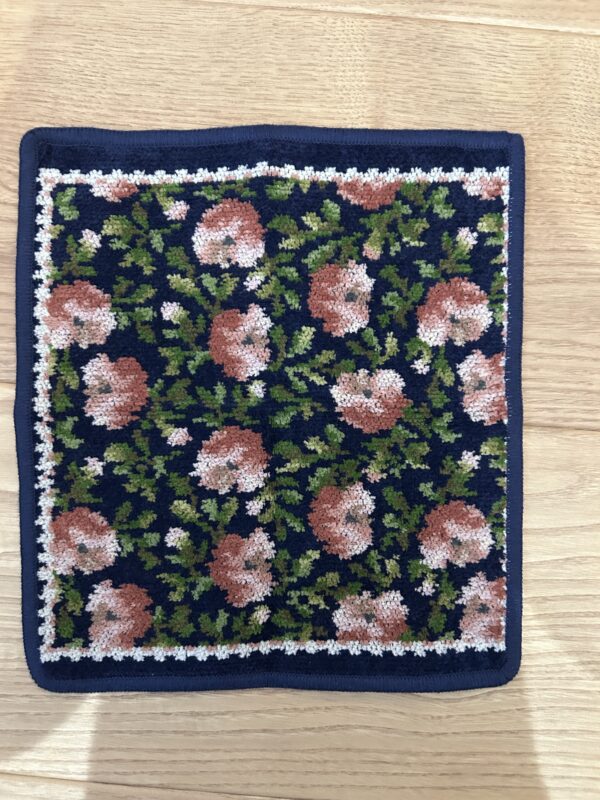 フェイラーのB品ハンカチ「シンクオブミー」